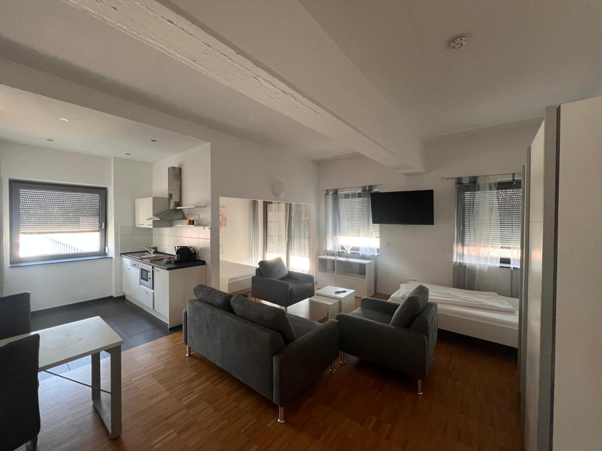 Апарт отель New Age Boardinghaus Хейльбронн Экстерьер фото